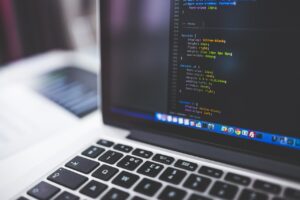 非公開求人の面接でITエンジニアが直面する特有の質問とは？